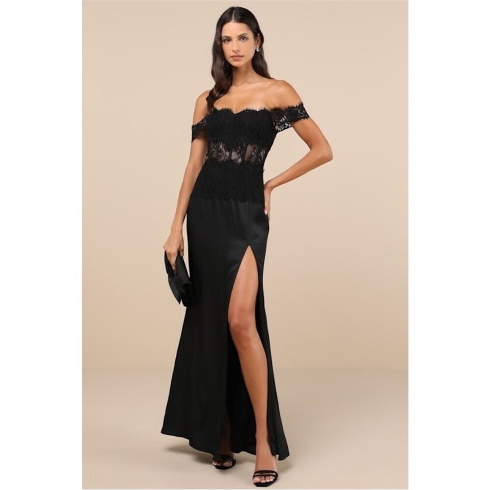 Lulu's Black Strapless Lace Gown